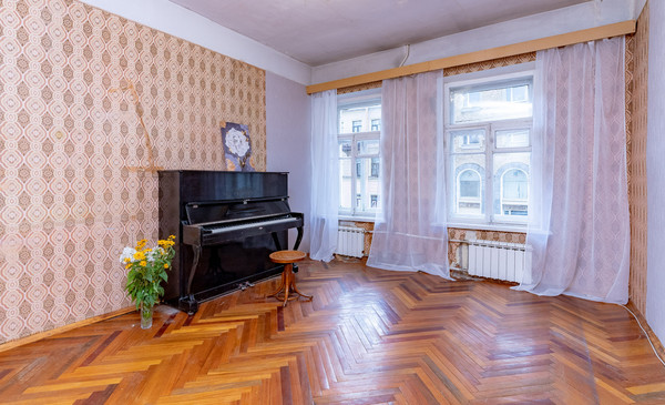 Продам трехкомнатную (3-комн.) квартиру, Конная ул, 26А, Санкт-Петербург г