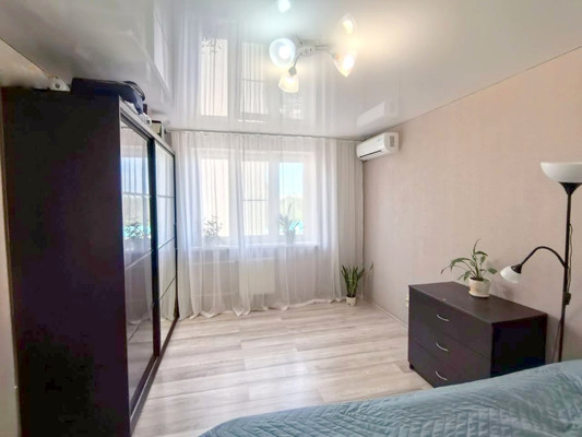 Продам двухкомнатную (2-комн.) квартиру, Объездная ул, 39к2, Анапа г