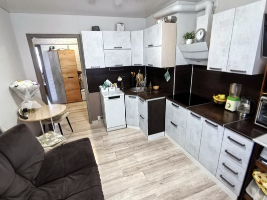 Продам двухкомнатную (2-комн.) квартиру, Объездная ул, 39к2, Анапа г