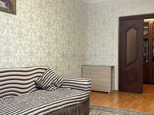Продам трехкомнатную (3-комн.) квартиру, Братиславская ул, 31к3, Москва г
