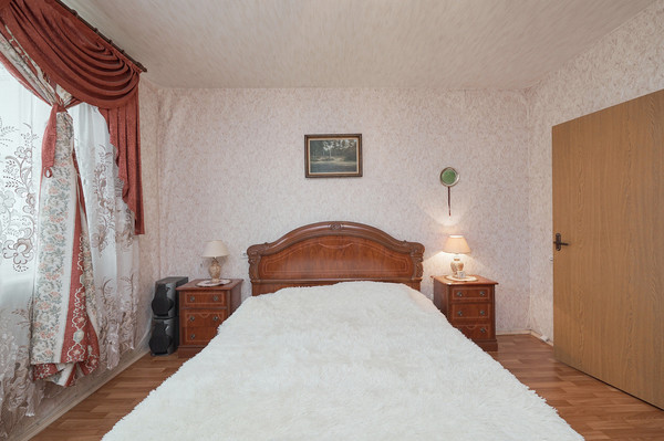 Продам трехкомнатную (3-комн.) квартиру, Вяземская ул, 12к1, Москва г