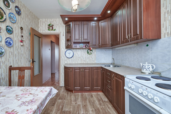 Продам трехкомнатную (3-комн.) квартиру, Вяземская ул, 12к1, Москва г
