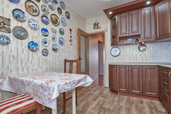 Продам трехкомнатную (3-комн.) квартиру, Вяземская ул, 12к1, Москва г