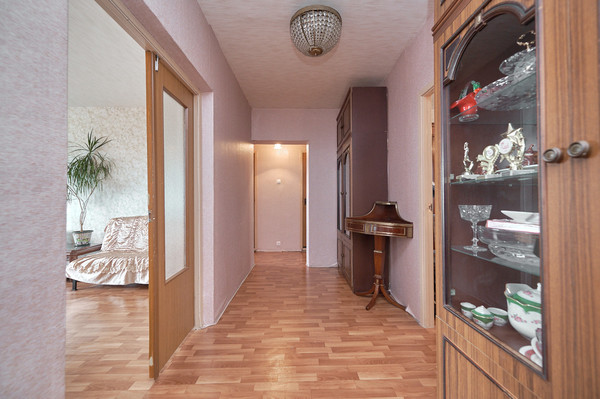 Продам трехкомнатную (3-комн.) квартиру, Вяземская ул, 12к1, Москва г