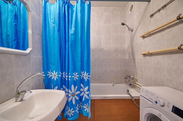 Продам трехкомнатную (3-комн.) квартиру, Вяземская ул, 12к1, Москва г