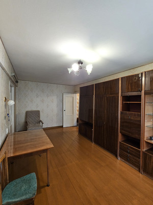 Продам двухкомнатную (2-комн.) квартиру, Попова ул, 3к3, Великий Новгород г