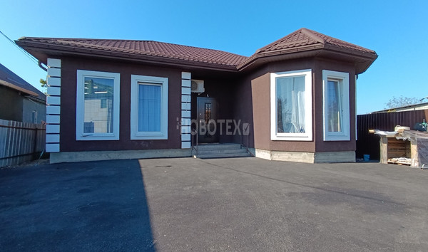 Продам коттедж, Ф.Энгельса ул, 5, Апшеронск г, 0 км от города