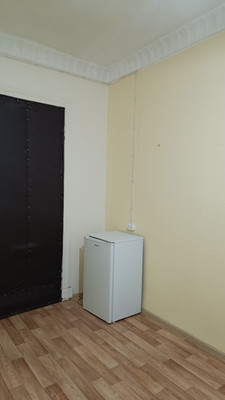 Сдам комнату в 6-комн. квартире, 9-я В.О. линия, 22, Санкт-Петербург г