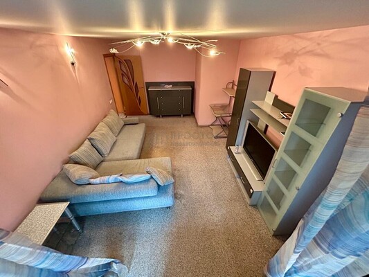 Продам однокомнатную (1-комн.) квартиру, Халтуринская ул, 18, Москва г