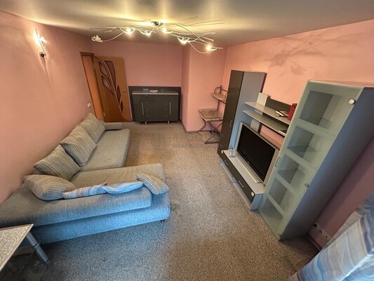 Продам однокомнатную (1-комн.) квартиру, Халтуринская ул, 18, Москва г