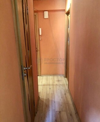 Продам однокомнатную (1-комн.) квартиру, Халтуринская ул, 18, Москва г