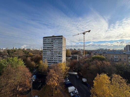 Продам двухкомнатную (2-комн.) квартиру, Стратонавтов проезд, 16к1, Москва г