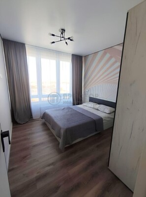 Продам трехкомнатную (3-комн.) квартиру, Газгольдерная ул, 10, Москва г
