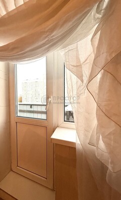 Продам трехкомнатную (3-комн.) квартиру, Миклухо-Маклая ул, 20, Москва г