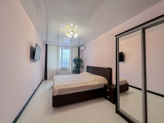 Сдам двухкомнатную (2-комн.) квартиру, Хорошёвское ш, 12к1, Москва г