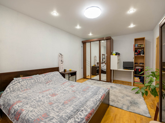 Продам двухкомнатную (2-комн.) квартиру, Алтайская ул, 4, Москва г