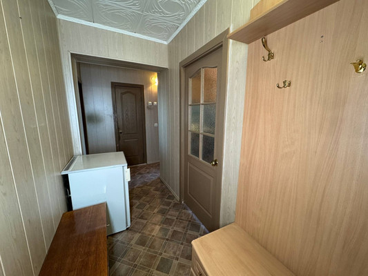 Продам двухкомнатную (2-комн.) квартиру, Ленина ул, 25ка, Солнечный рп