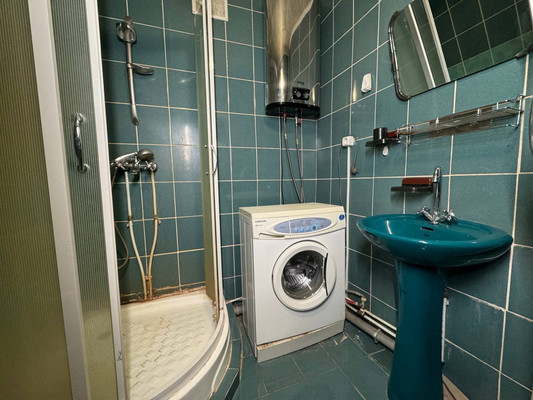 Продам двухкомнатную (2-комн.) квартиру, Ленина ул, 25ка, Солнечный рп