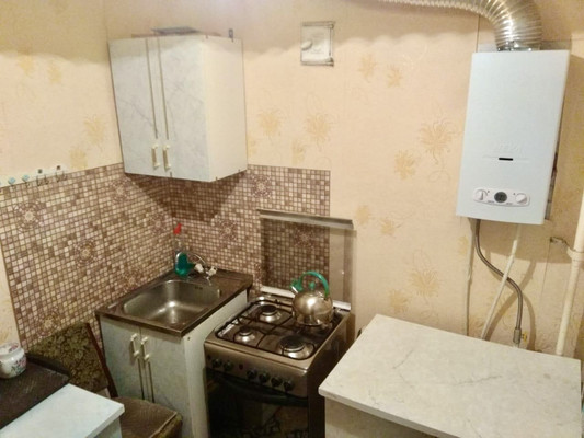 Продам двухкомнатную (2-комн.) квартиру, Ленинградская ул, 11, Емва г