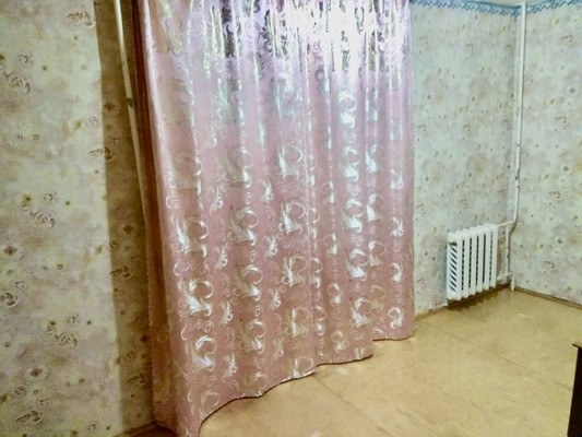 Продам двухкомнатную (2-комн.) квартиру, Ленинградская ул, 11, Емва г