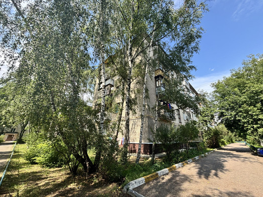 Продам двухкомнатную (2-комн.) квартиру, Б.Учительская ул, 11, Родники дп