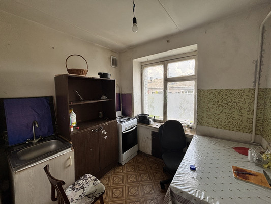 Продам двухкомнатную (2-комн.) квартиру, Б.Учительская ул, 11, Родники дп