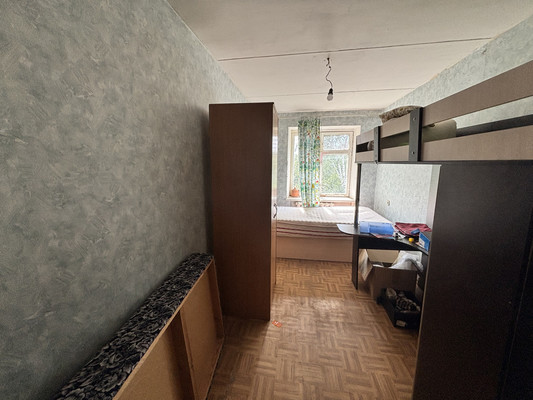 Продам двухкомнатную (2-комн.) квартиру, Б.Учительская ул, 11, Родники дп