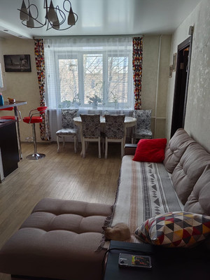 Продам двухкомнатную (2-комн.) квартиру, Грибоедова ул, 4, Иркутск г