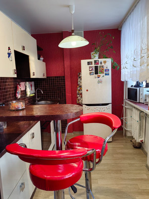 Продам двухкомнатную (2-комн.) квартиру, Грибоедова ул, 4, Иркутск г