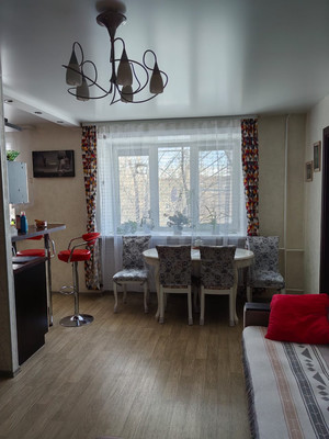 Продам двухкомнатную (2-комн.) квартиру, Грибоедова ул, 4, Иркутск г