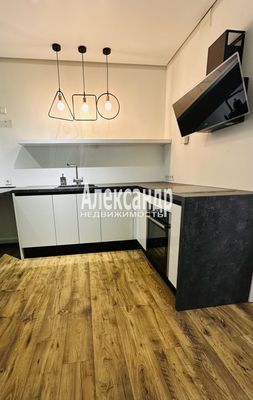 Продам двухкомнатную (2-комн.) квартиру, Среднерогатская ул, 9, Санкт-Петербург г