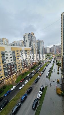 Продам двухкомнатную (2-комн.) квартиру, Среднерогатская ул, 9, Санкт-Петербург г