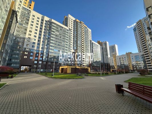 Продам двухкомнатную (2-комн.) квартиру, Среднерогатская ул, 9, Санкт-Петербург г