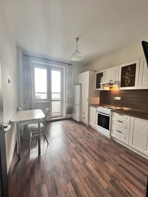 Продам однокомнатную (1-комн.) квартиру, 9 Мая ул, 4ак2, Химки г