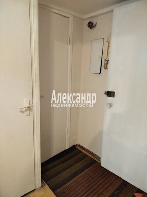 Продам однокомнатную (1-комн.) квартиру, Искровский пр-кт, 35/38, Санкт-Петербург г