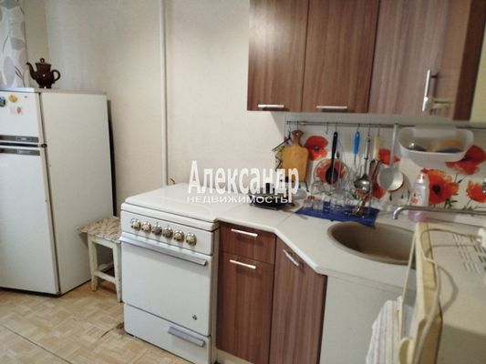 Продам однокомнатную (1-комн.) квартиру, Искровский пр-кт, 35/38, Санкт-Петербург г