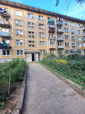 Продам двухкомнатную (2-комн.) квартиру, Победы ул, 4, Чернецкое п/о