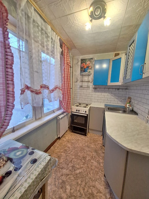 Продам двухкомнатную (2-комн.) квартиру, Победы ул, 4, Чернецкое п/о