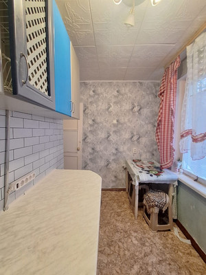 Продам двухкомнатную (2-комн.) квартиру, Победы ул, 4, Чернецкое п/о