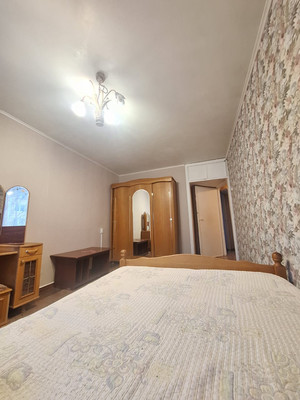 Продам двухкомнатную (2-комн.) квартиру, Победы ул, 4, Чернецкое п/о