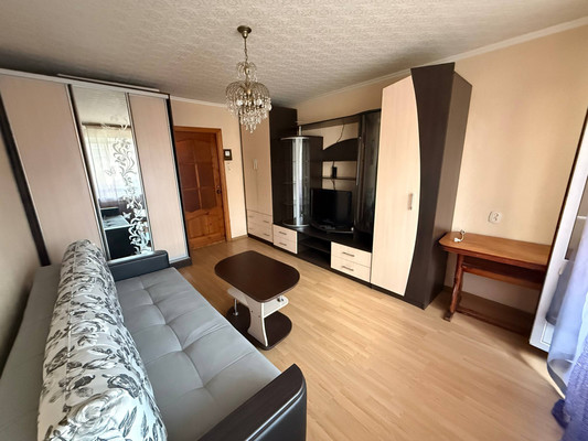 Продам двухкомнатную (2-комн.) квартиру, 1-е Бутырки ул, 8, Рязань г