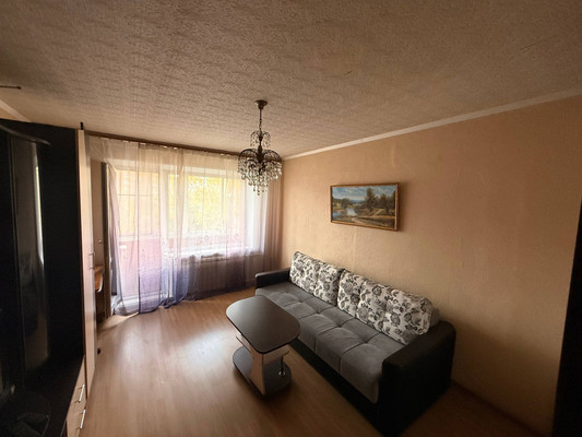 Продам двухкомнатную (2-комн.) квартиру, 1-е Бутырки ул, 8, Рязань г