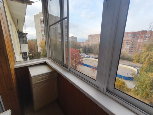 Продам двухкомнатную (2-комн.) квартиру, 1-е Бутырки ул, 8, Рязань г