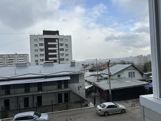 Продам двухкомнатную (2-комн.) квартиру, Глинки ул, 73, Иркутск г