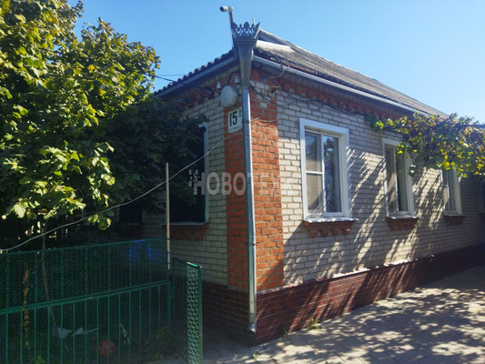 Продам дом, Мира ул, Новотитаровская ст-ца, 0 км от города