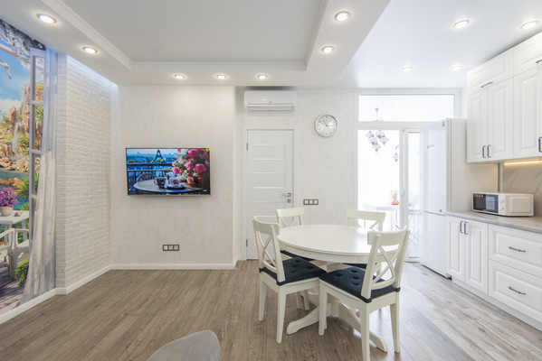 Продам однокомнатную (1-комн.) квартиру, Таганрогская ул, 132/3, Ростов-на-Дону г