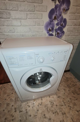 Продам однокомнатную (1-комн.) квартиру, Валдайский проезд, 12, Москва г