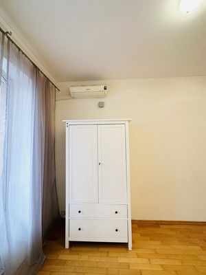Продам двухкомнатную (2-комн.) квартиру, Мичуринский пр-кт, 21к2, Москва г