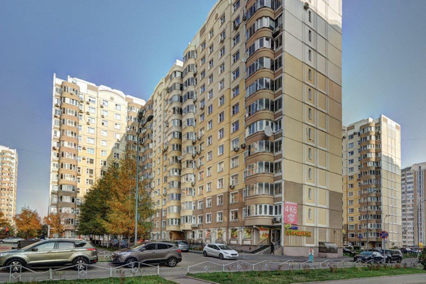 Сдам двухкомнатную (2-комн.) квартиру, Дмитровка Б. ул, 4к6, Москва г