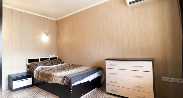 Продам однокомнатную (1-комн.) квартиру, Куникова ул, 92а, Новороссийск г